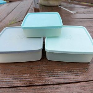 3 Vintage Tupperware Square-A-Way Sandwich Keepers Clear With Blue/Green Seals